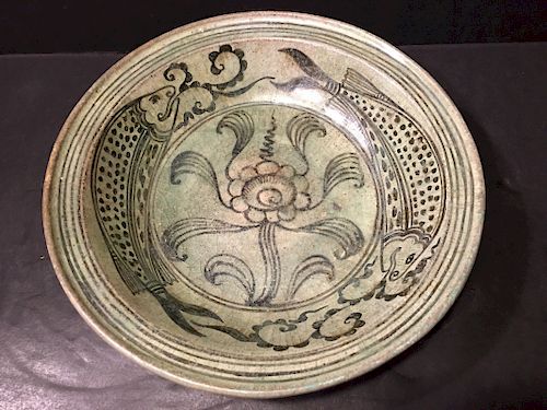 ANTIQUE Thai Sawankhalok Double Fish and Flower BOWL, 10 1/2", 14th-15th century