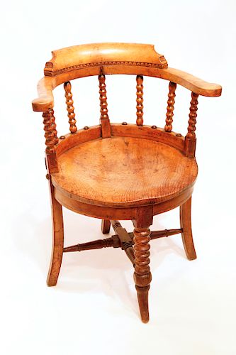 19th Century English Elmwood Spool Leg Corner Chair