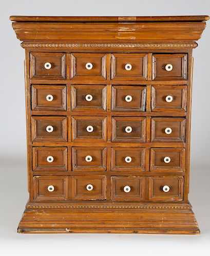 19th Century English Pine Watchmaker's Cabinet of 16-Drawers Over 2 Faux Double Drawers