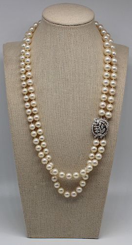 JEWELRY. Platinum and Diamond Pearl Necklace.