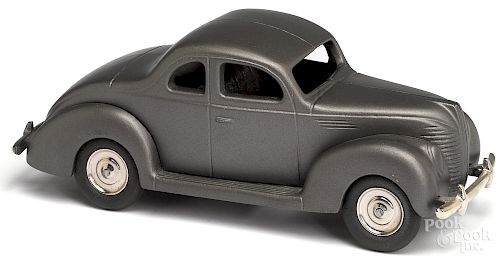 Contemporary heavy Classic cast iron 1939 Ford