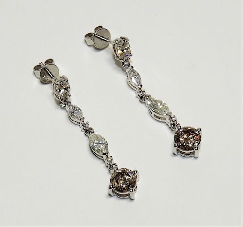 PR Lady's Diamond 18K White Gold Dangle Earrings