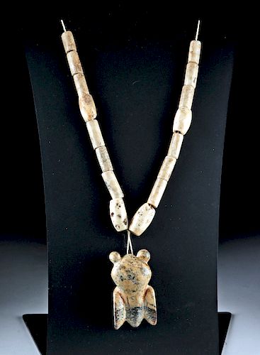 Chinese Shang Dynasty Jade Necklace w/ Cicada Pendant