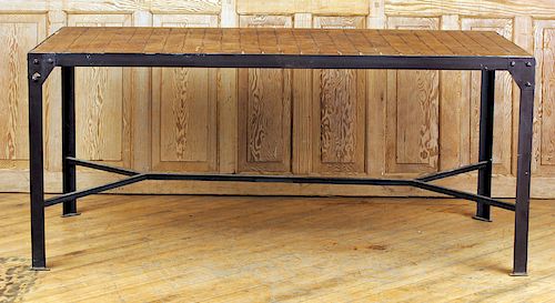 INDUSTRIAL IRON TABLE WOD TOP