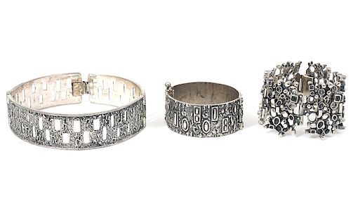Robert Larin Choker & 2 Bracelets