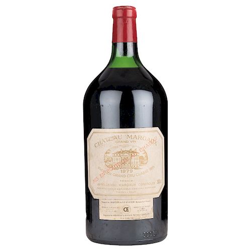 Château Margaux Mágnum. Cosecha 1979. Gran Vin  Premier Grand Cru Classé. Margaux. Nivel: en el hombro superior.