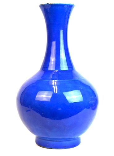 Chinese porcelain blue glaze bottle vase