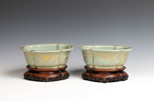 GILT DECORATED TURQUOISE GLAZE PLANTERS, DAOGUANG M. & P. (1821-1850)