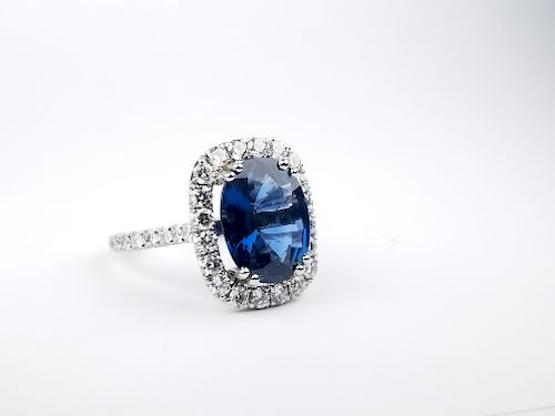 Henri Daussi 6.61ct Sapphire & Diamond Ring