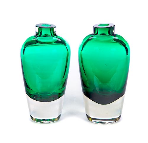 2 Green Erickson Art Glass Vases