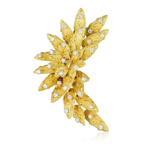 A Gold Diamond Brooch, French
