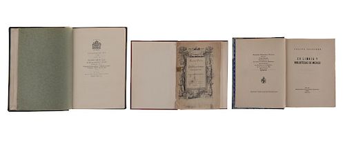 LOTE DE LIBROS SOBRE BIBLIOGRAFÍA.  Escritos Varios y Publicaciones Hasta el Año 1908 / Ex Libris y Bibliotecas de México. Piezas: 3.