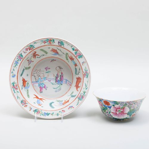 Two Chinese Export Porcelain Bowls