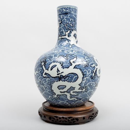 Chinese Ming Style Porcelain Blue and White Incised and Reserve Decorated 'Dragon' Vase, Tianqiuping