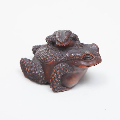 Japanese Carved Wood Okimono of a Toad and its Young on its Back