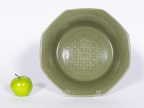 Chinese Celadon Glazed Porcelain Bowl, Incised