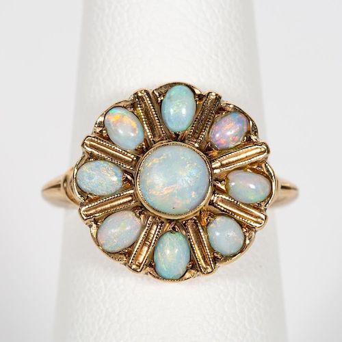 10k Yellow Gold & Opal Floral Motif Ring