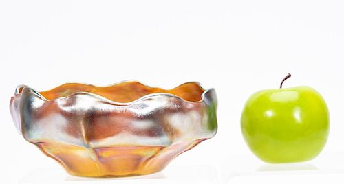 Tiffany Studios Favrile Glass Scalloped Bowl