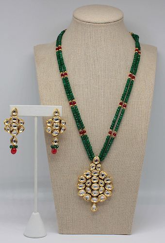 JEWELRY. 3 Pc. Indian Kundan Jewelry Suite.