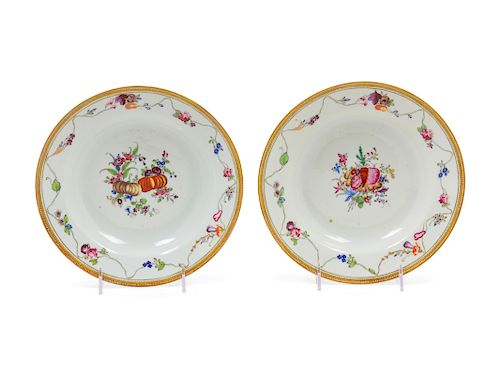  Two Chinese Export Porcelain Bowls