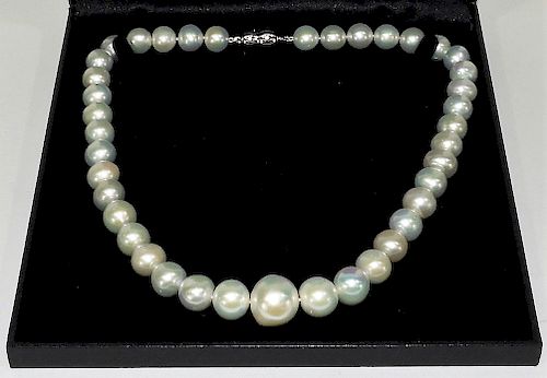 Estate Cultured Iridescent Pearl Silver Necklace