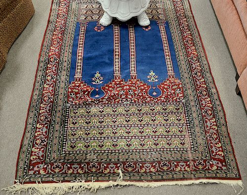 Oriental throw rug (some wear). 4' x 5'10"