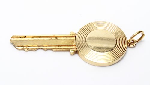 Tiffany & Co 14K Gold Medallion on Gold-Plated Key