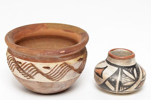 Native American Miniature Pueblo Pottery, 2 Pieces