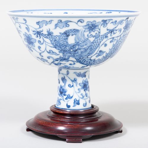 Chinese Porcelain Blue and White Stem Cup