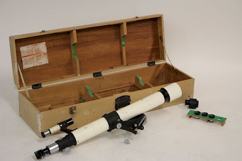 Japanese Telescope and Case