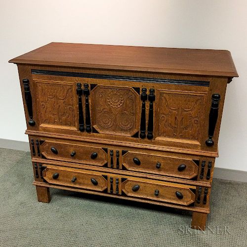 Reproduction Connecticut Pine and Oak Sunflower Chest