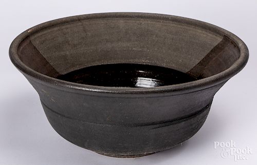 Karen Karnes studio pottery massive bowl