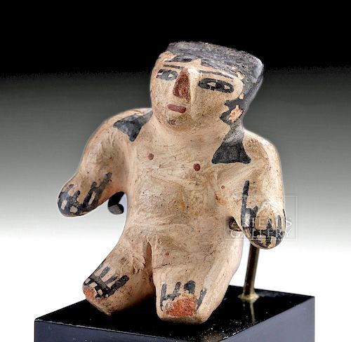 Rare Nazca Pottery Miniature Seated Figure