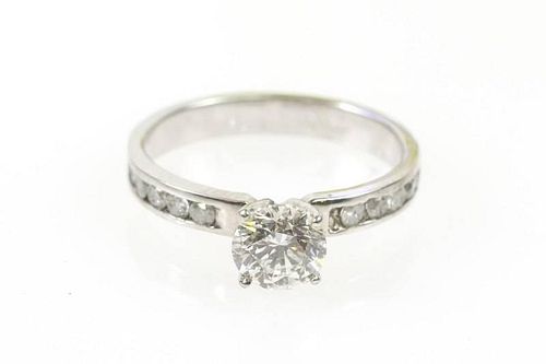 Ladies 18k White Gold & Diamond Engagement Ring