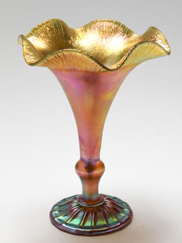 Quezel Iridescent Art Glass Ruffled Trumpet Vase