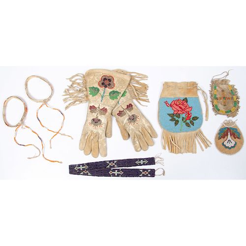 Collection of Plains and Plateau Beadwork, Deaccessioned From the Hopewell Museum, Hopewell, NJ