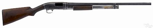 Winchester model 12 pump action shotgun, 16 gauge, with a 26'' barrel. Serial #433008