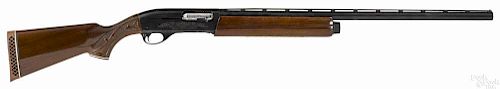 Remington model 1100 semi-automatic shotgun, 12 gauge, 2 3/4'' shells, with five choke tubes