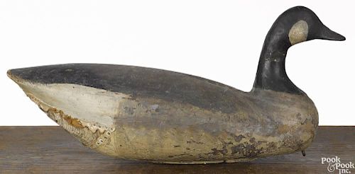 New Jersey carved and painted Canada goose decoy, early 20th c., 22 1/2'' l.