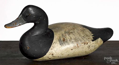 Upper Chesapeake Bay carved and painted bluebill duck decoy, early/mid 20th c., 14'' l.