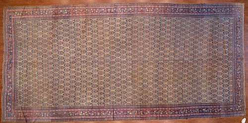 Rare Antique Serapi Carpet, Persia, 9.4 x19.3