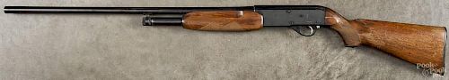 Beretta Silver Pigeon pump action shotgun with a 28'' barrel. Serial #026607. R