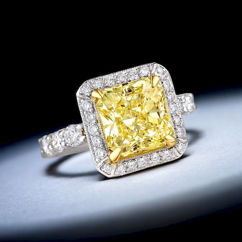 A 2.83-Carat Fancy Yellow Diamond Ring