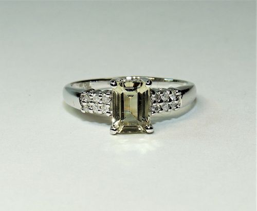 Estate 14K Gold Emerald Cut Spinel Lady's Ring