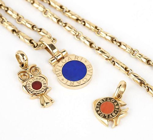 A gold chain with pendants, Bulgari