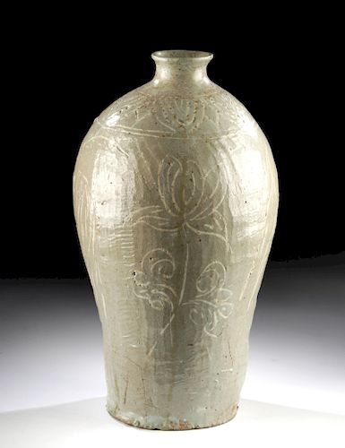 16th C. Korean Stoneware - Punch ong or Buncheong Vase