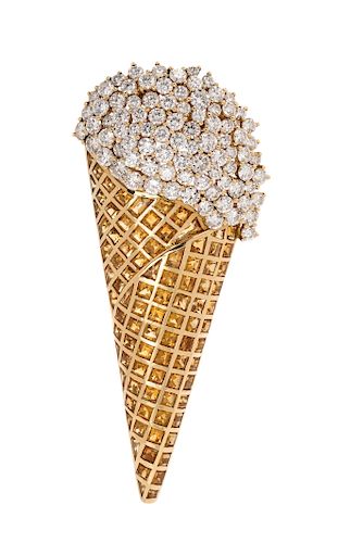 An 18 Karat Yellow Gold, Diamond and Citrine Ice Cream Cone Brooch,