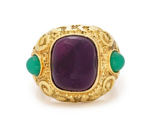 A Yellow Gold, Amethyst and Chrysoprase Ring,