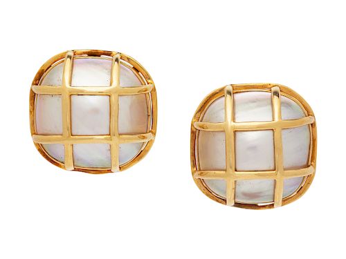 A Pair of 14 Karat Yellow Gold and Cultured Mabe Pearl Earclips,