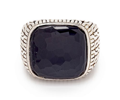 A Sterling Silver and Onyx 'Classic Chain' Ring, John Hardy,